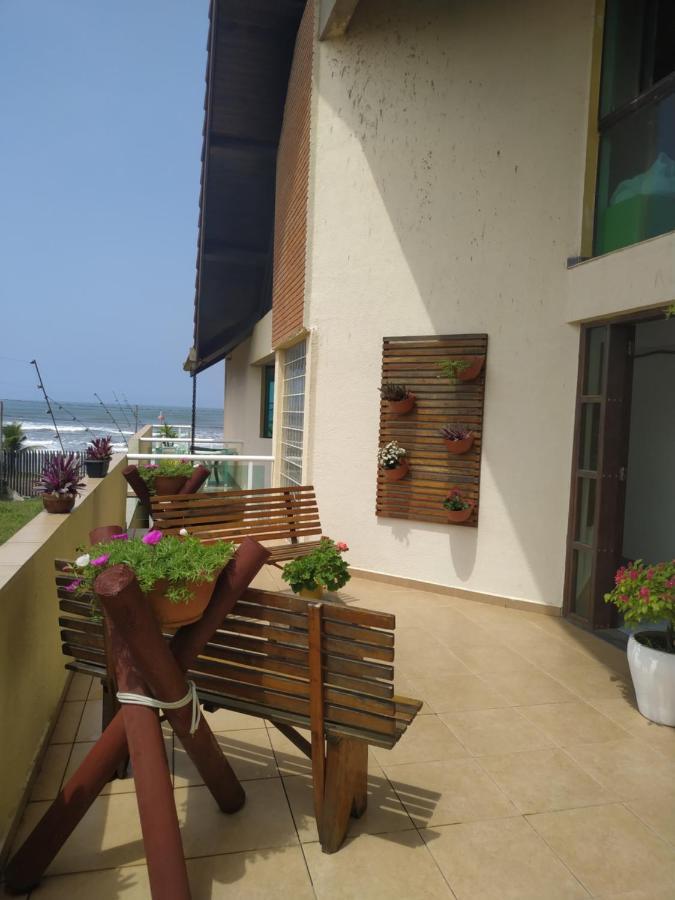 Pousada Elegance Beira Mar Itanhaem Ngoại thất bức ảnh