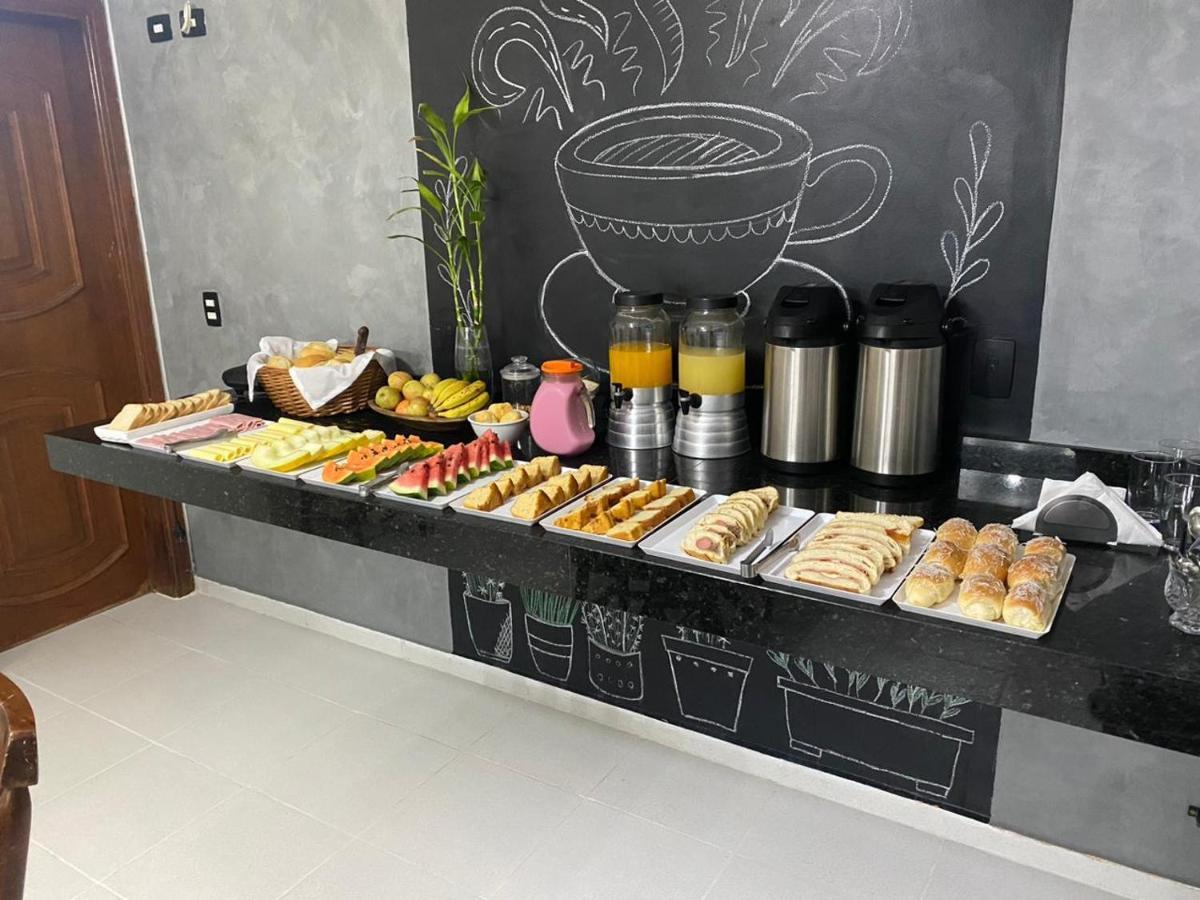 Pousada Elegance Beira Mar Itanhaem Ngoại thất bức ảnh