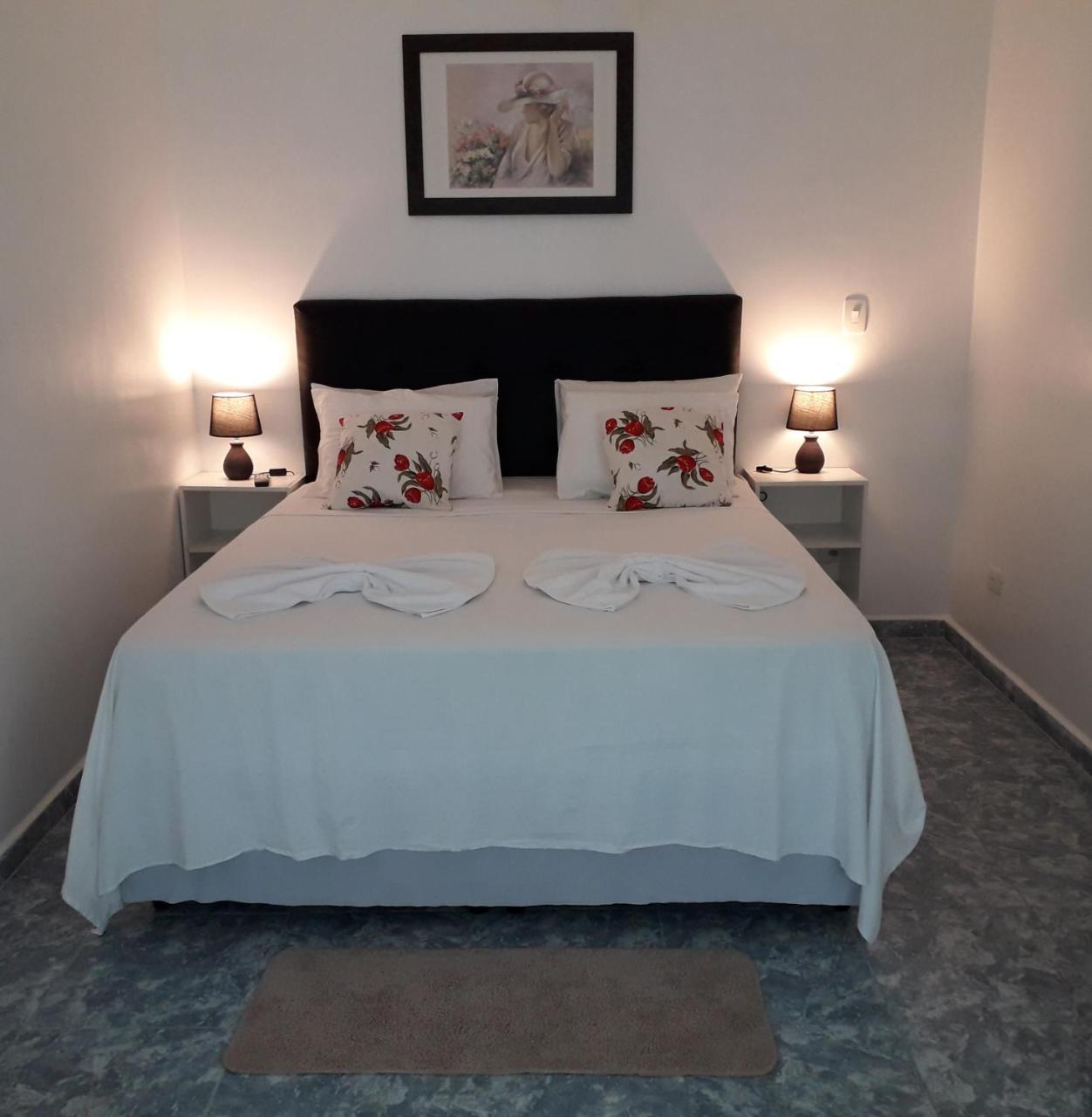 Pousada Elegance Beira Mar Itanhaem Ngoại thất bức ảnh